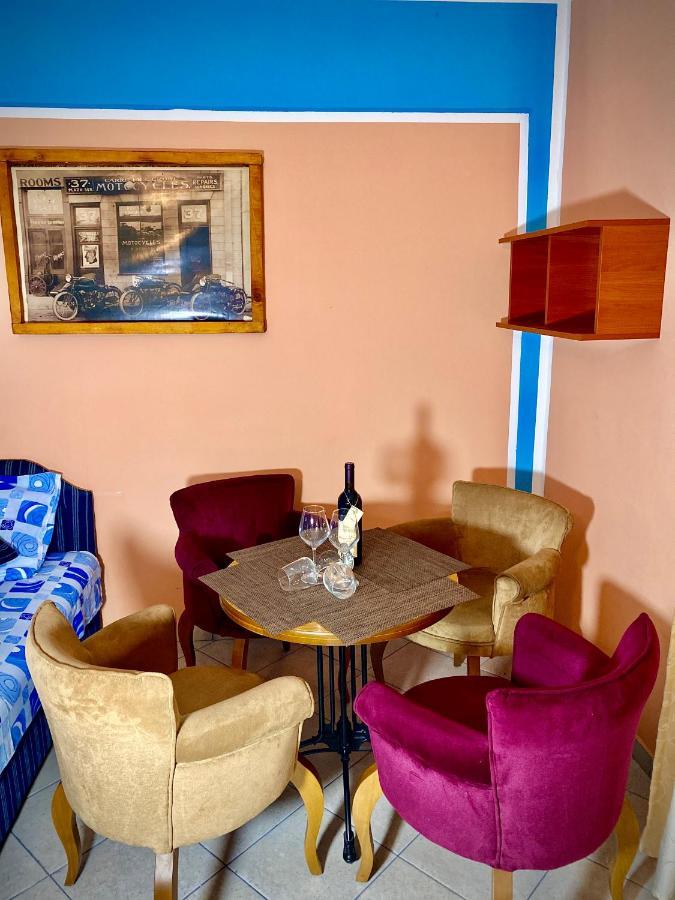 Vila Duricic 300M Od Mora Hotel เดโนวิชี ภายนอก รูปภาพ