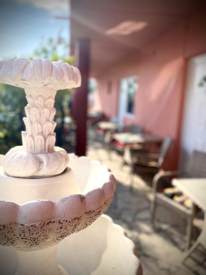 Vila Duricic 300M Od Mora Hotel เดโนวิชี ภายนอก รูปภาพ